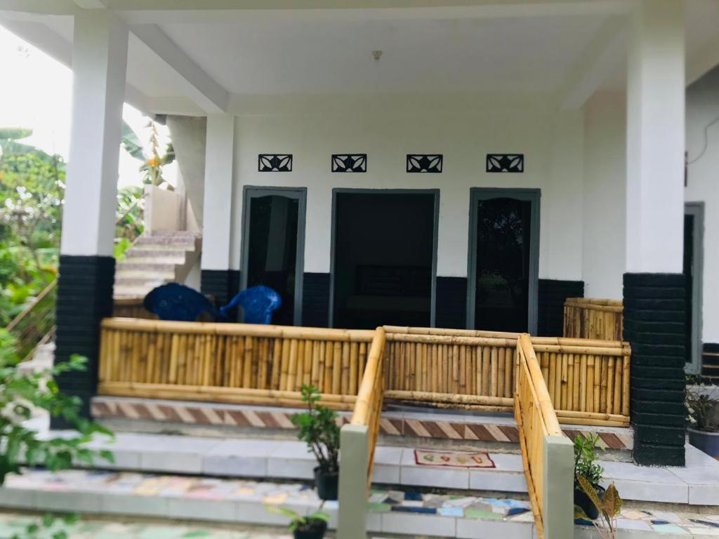 Tiara Homestay Plambi Dış mekan fotoğraf